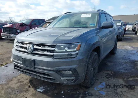 2020 Volkswagen Atlas 3.6L V6 Se/3.6L V6 Se W/Technology R-Line z USA, uszkodzony, nr VIN 1V2LR2CA9LC504650